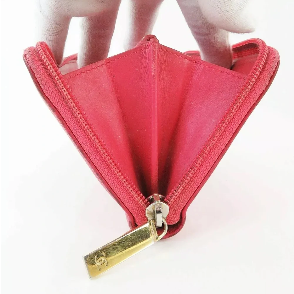 💗 CAVIAR 💗 zippy chanel wallet - Picture 9 of 16